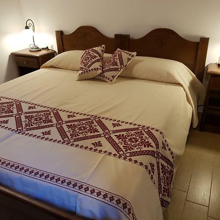 Casa Vacanze La Pavoncella Иглесиас Экстерьер фото