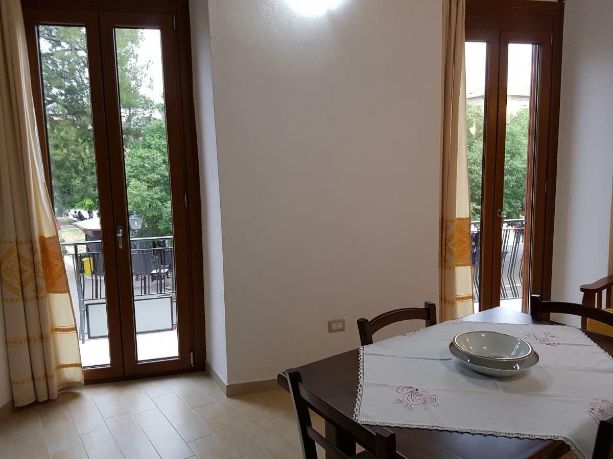 Casa Vacanze La Pavoncella Иглесиас Экстерьер фото