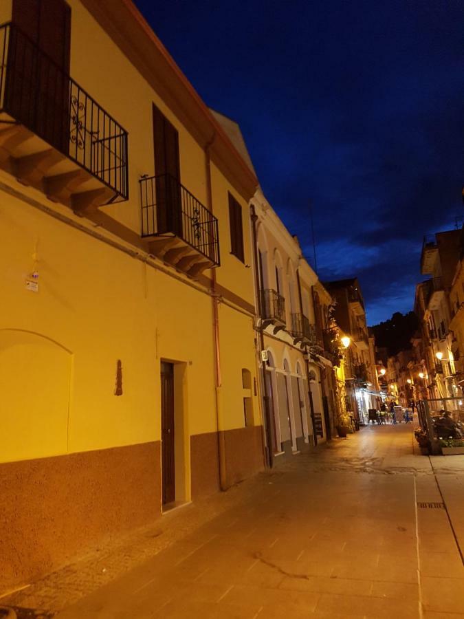 Casa Vacanze La Pavoncella Иглесиас Экстерьер фото