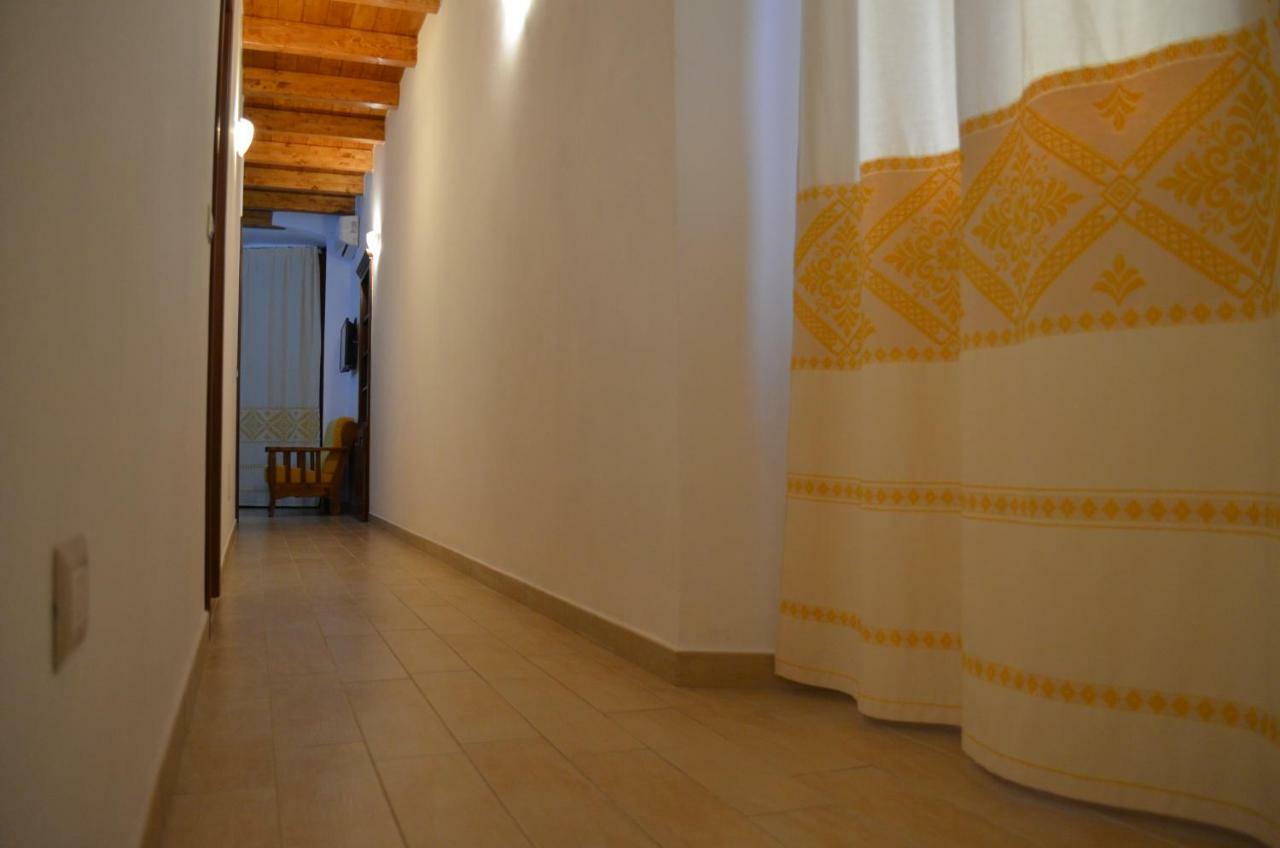 Casa Vacanze La Pavoncella Иглесиас Экстерьер фото